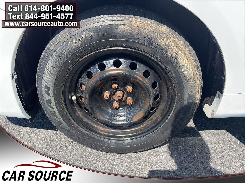 Toyota Corolla  2011