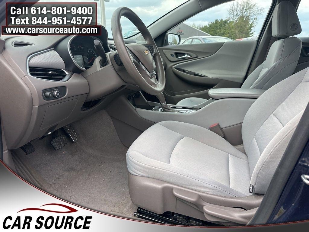 Chevrolet Malibu  2016