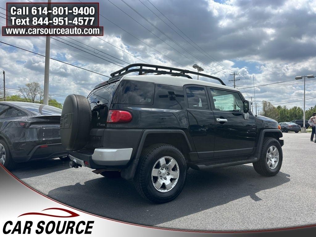 Toyota FJ Cruiser  2007