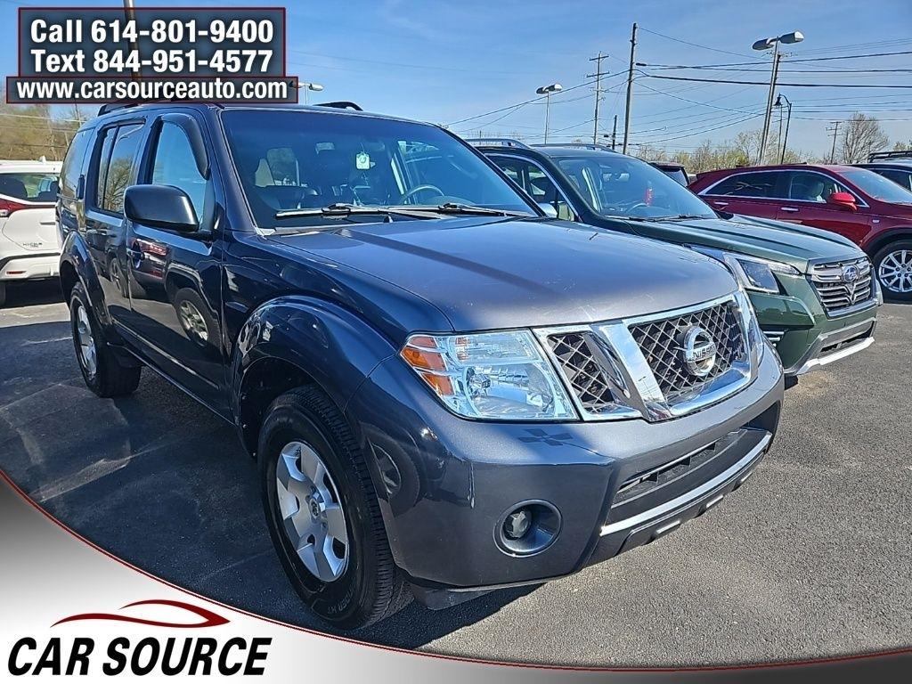 Nissan Pathfinder  2011