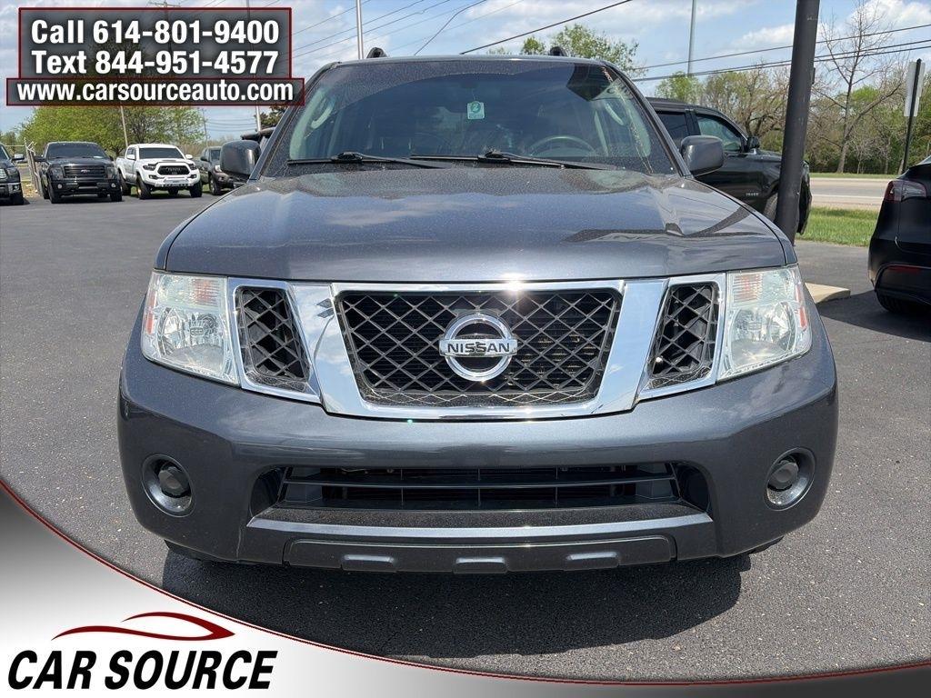Nissan Pathfinder  2011