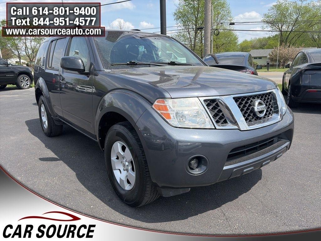 Nissan Pathfinder  2011