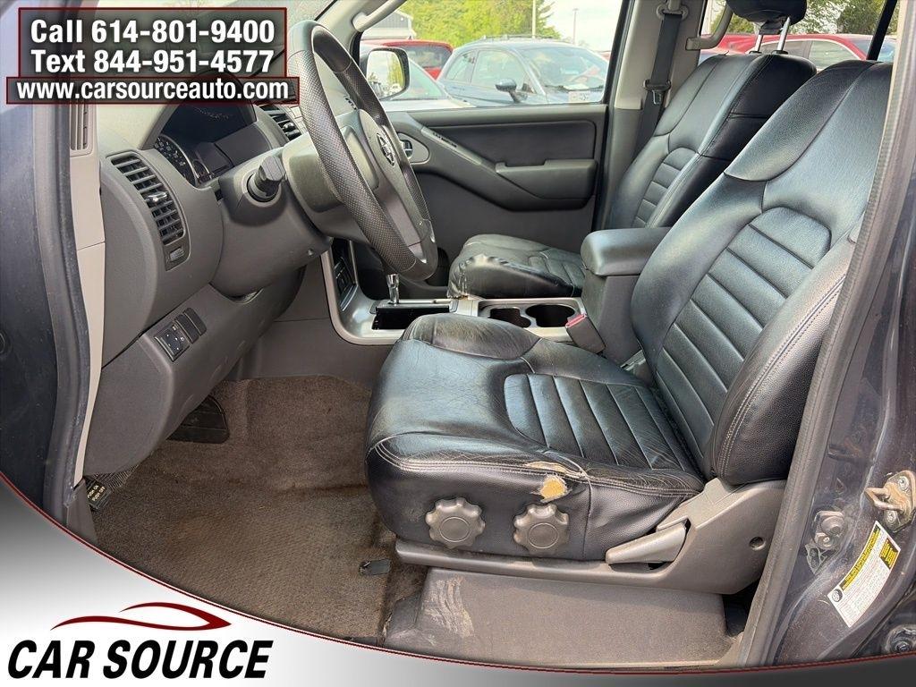 Nissan Pathfinder  2011