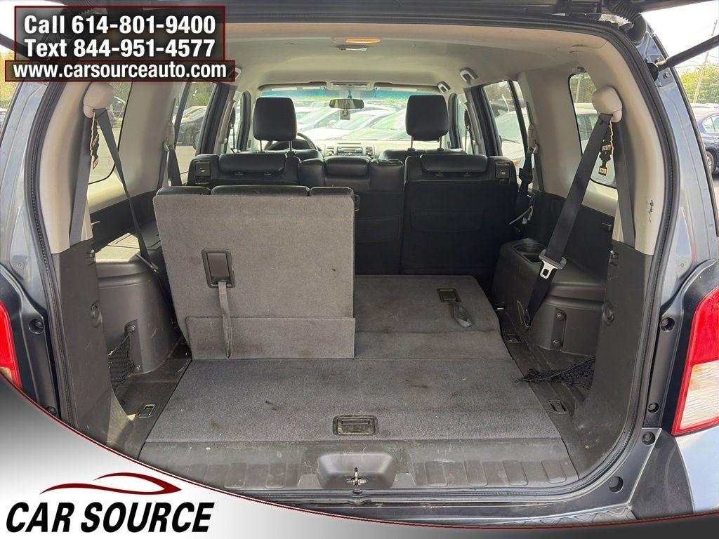Nissan Pathfinder  2011