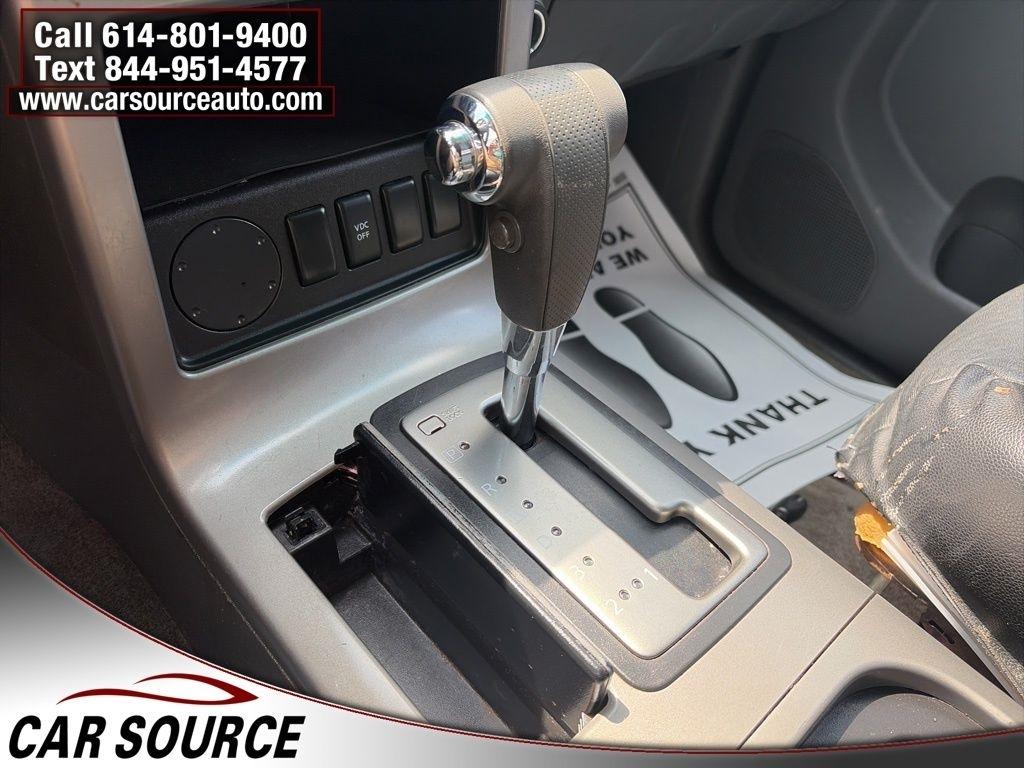 Nissan Pathfinder  2011