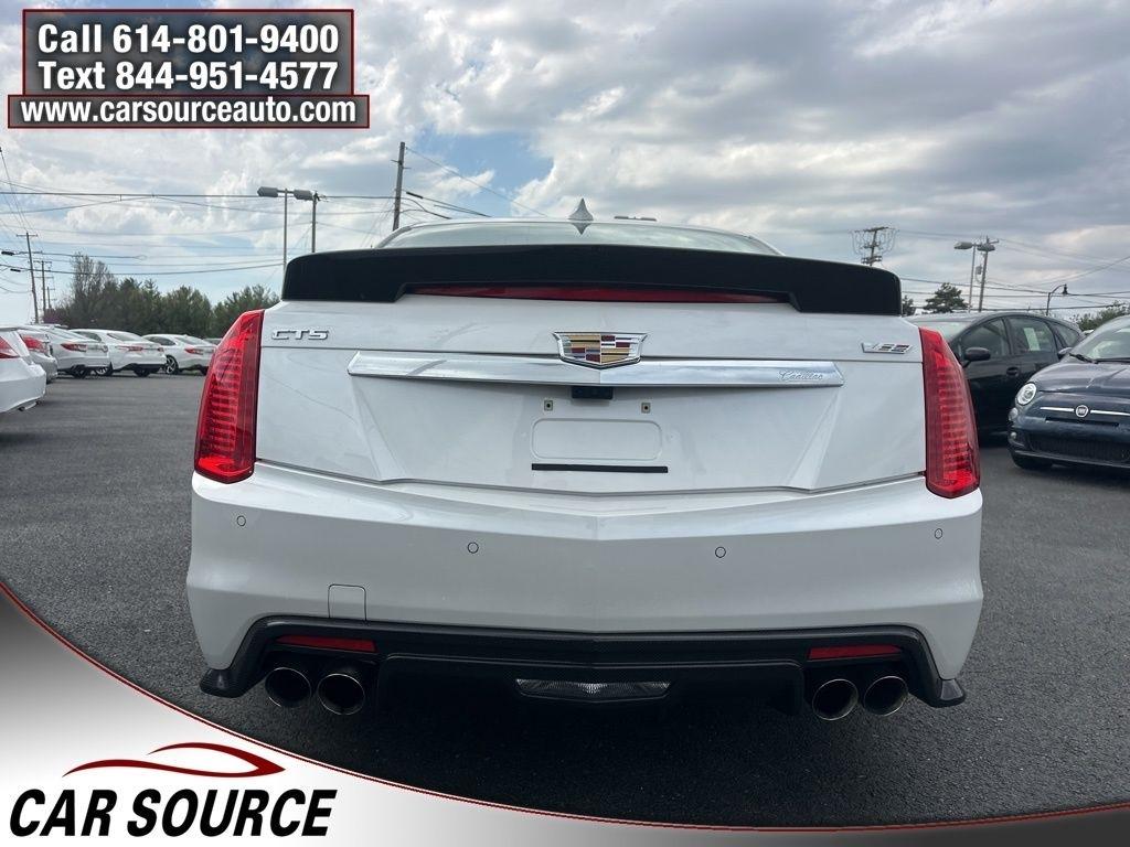 Cadillac CTS-V Sedan  2018