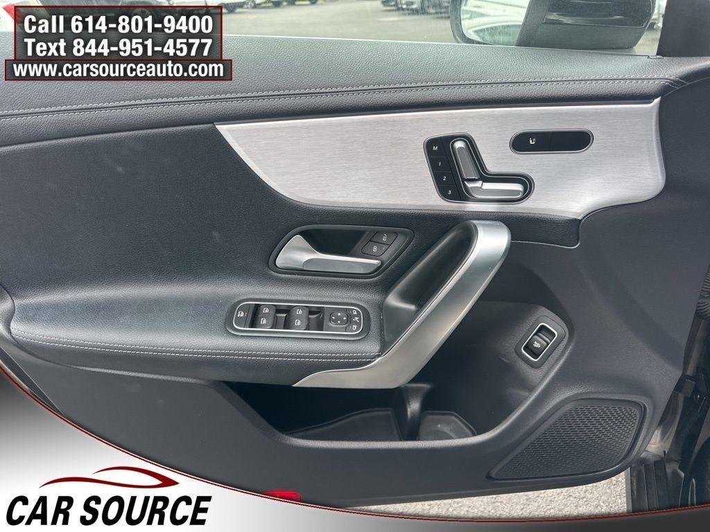 Mercedes-Benz CLA  2021