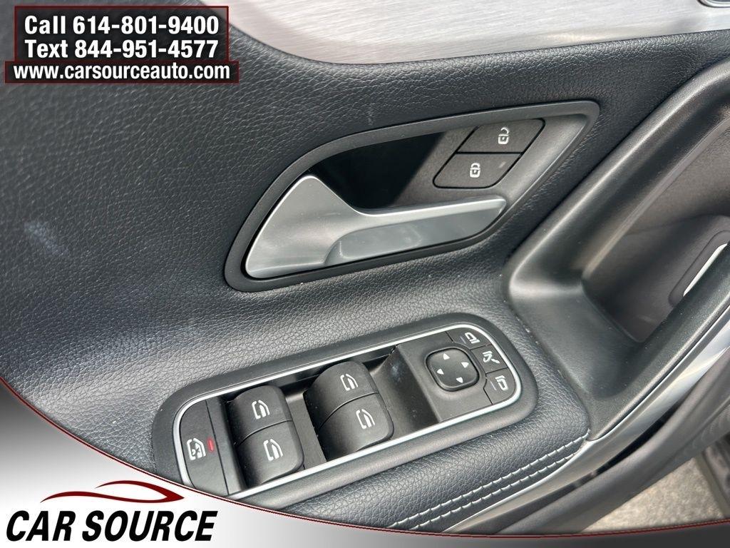 Mercedes-Benz CLA  2021