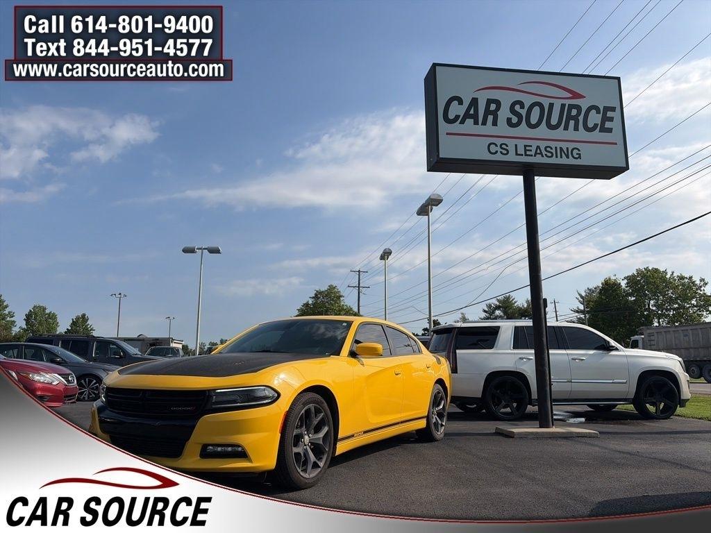 2017 Dodge Charger SXT's photo
