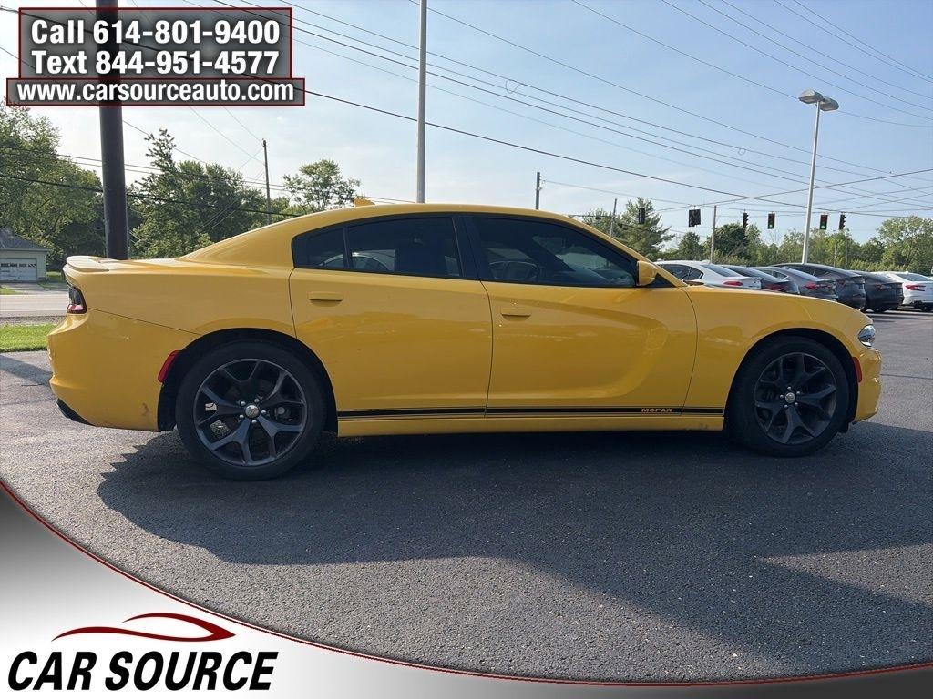 Dodge Charger  2017