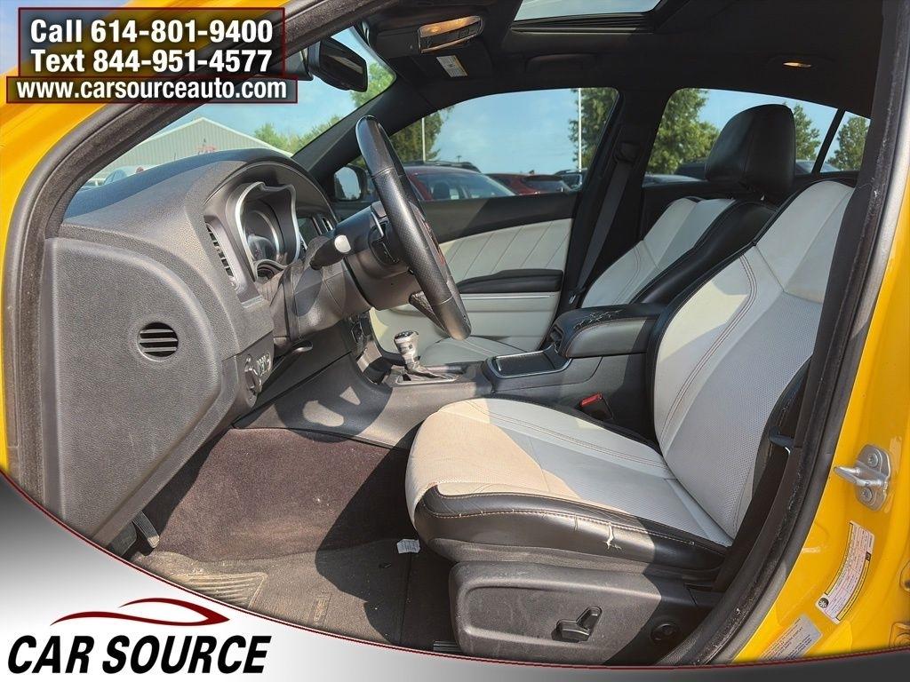 Dodge Charger  2017