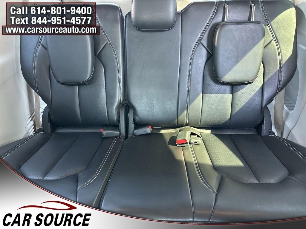 Chrysler Pacifica  2023