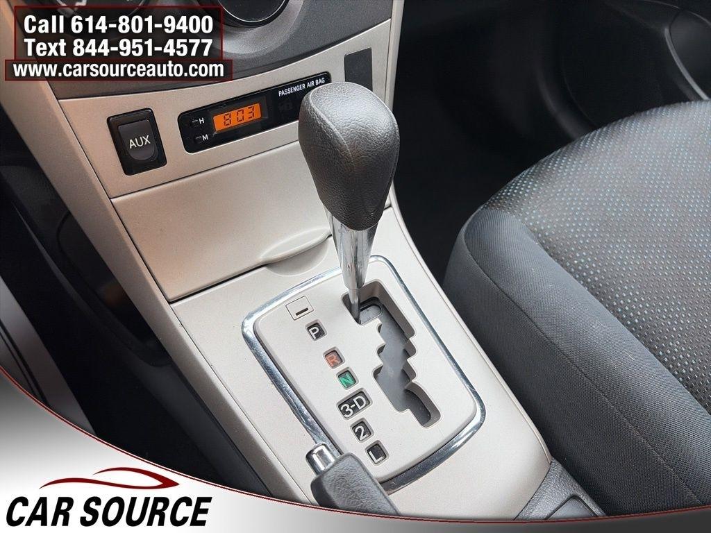 Toyota Corolla  2010
