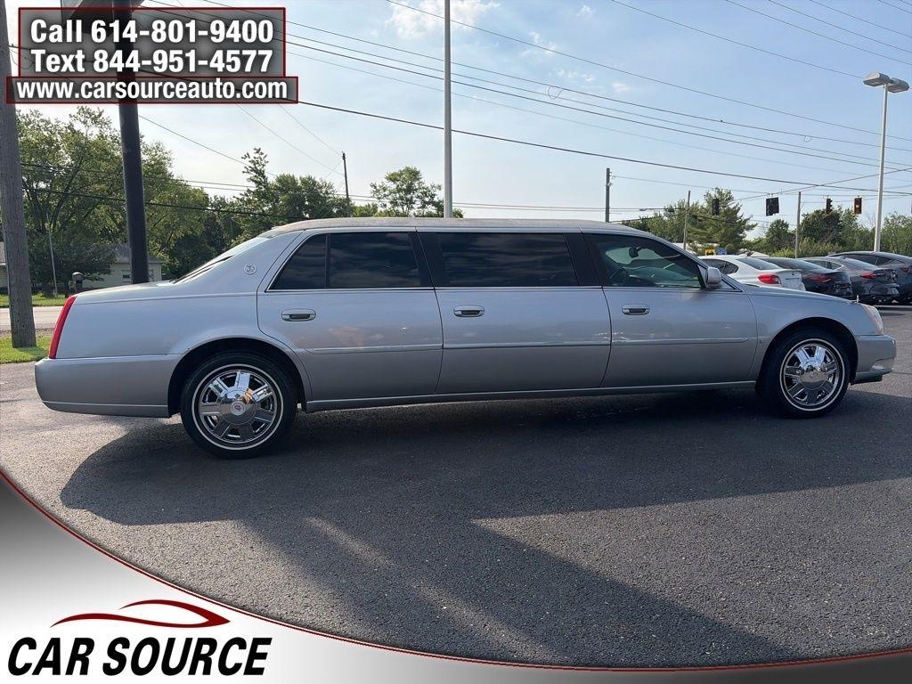 Cadillac DTS Professional  2008