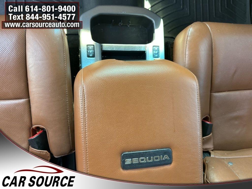 Toyota Sequoia  2016
