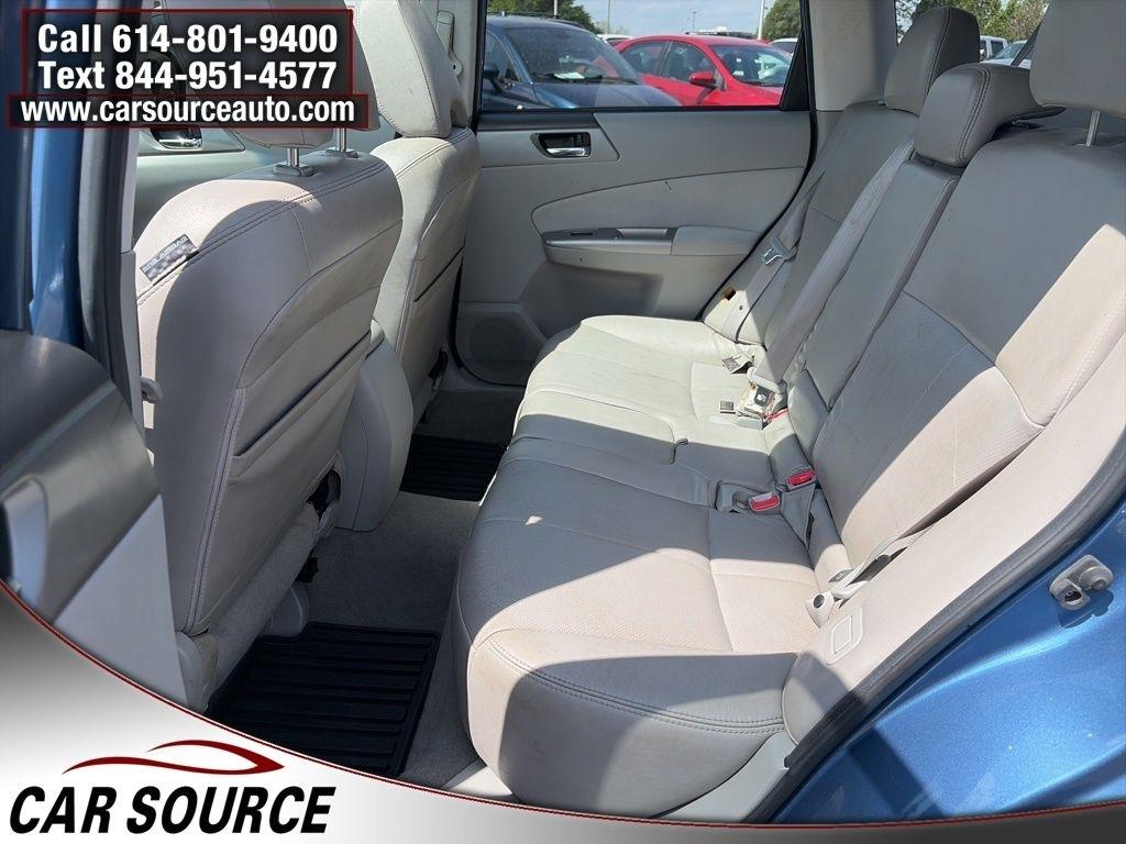 Subaru Forester  2010