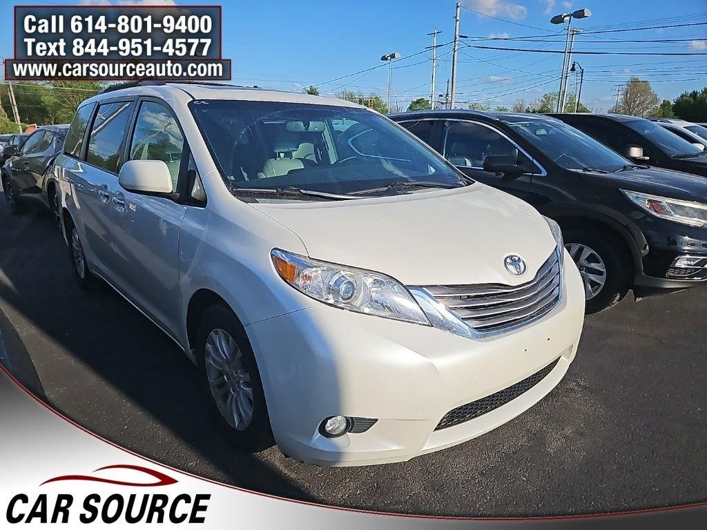 Toyota Sienna  2015
