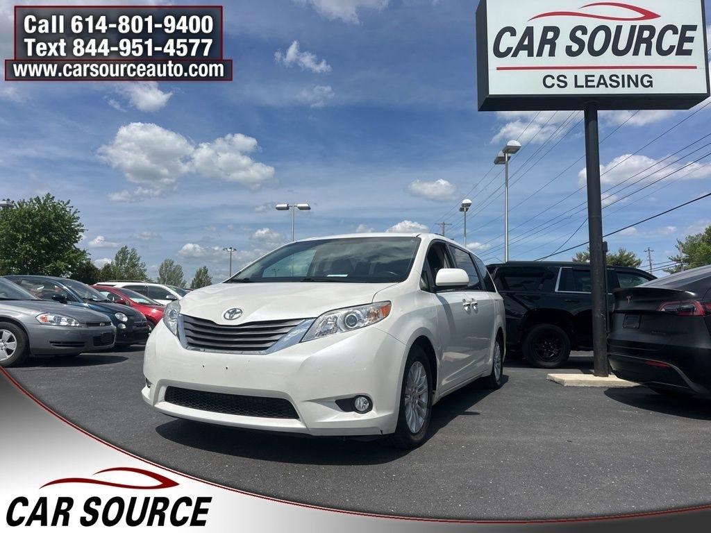 Toyota Sienna  2015