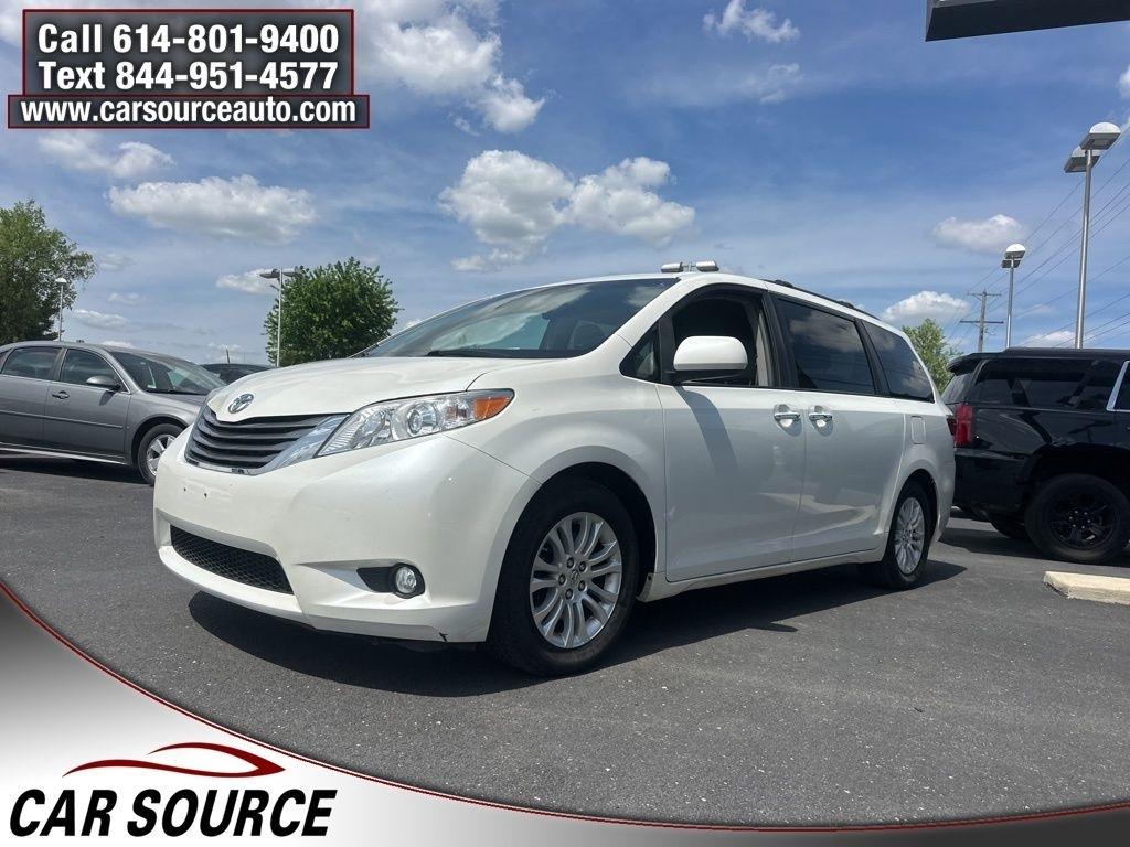 Toyota Sienna  2015