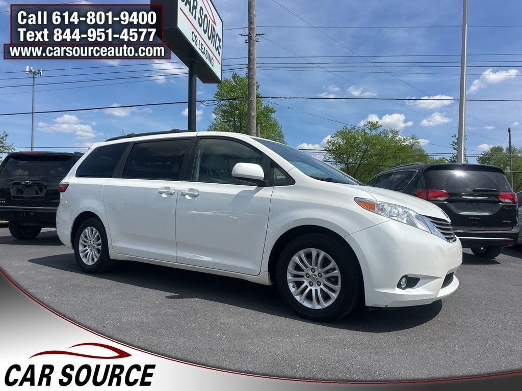 Toyota Sienna  2015