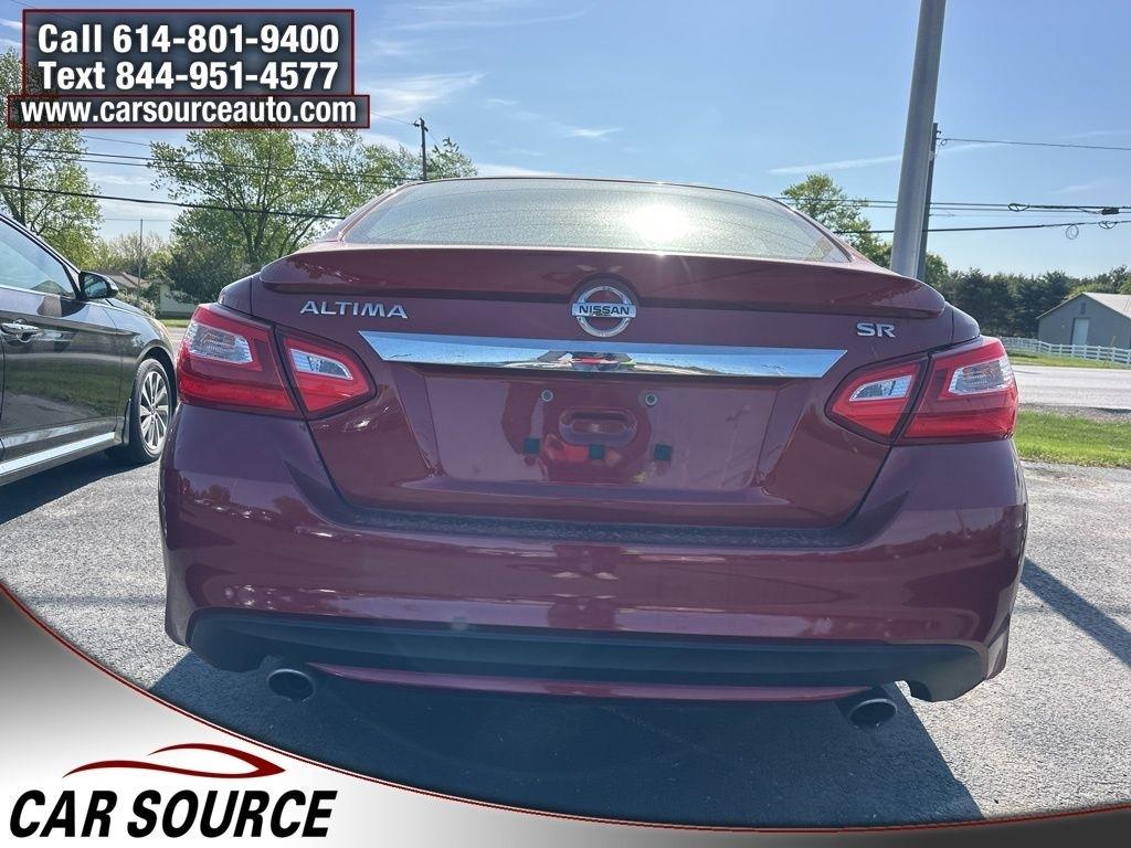 Nissan Altima  2016