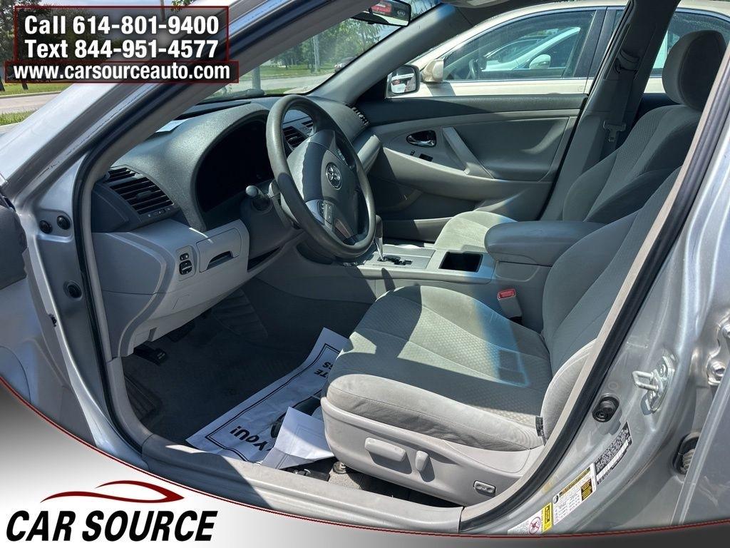 Toyota Camry  2009
