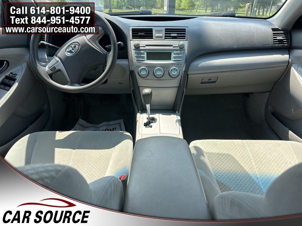 Toyota Camry  2009