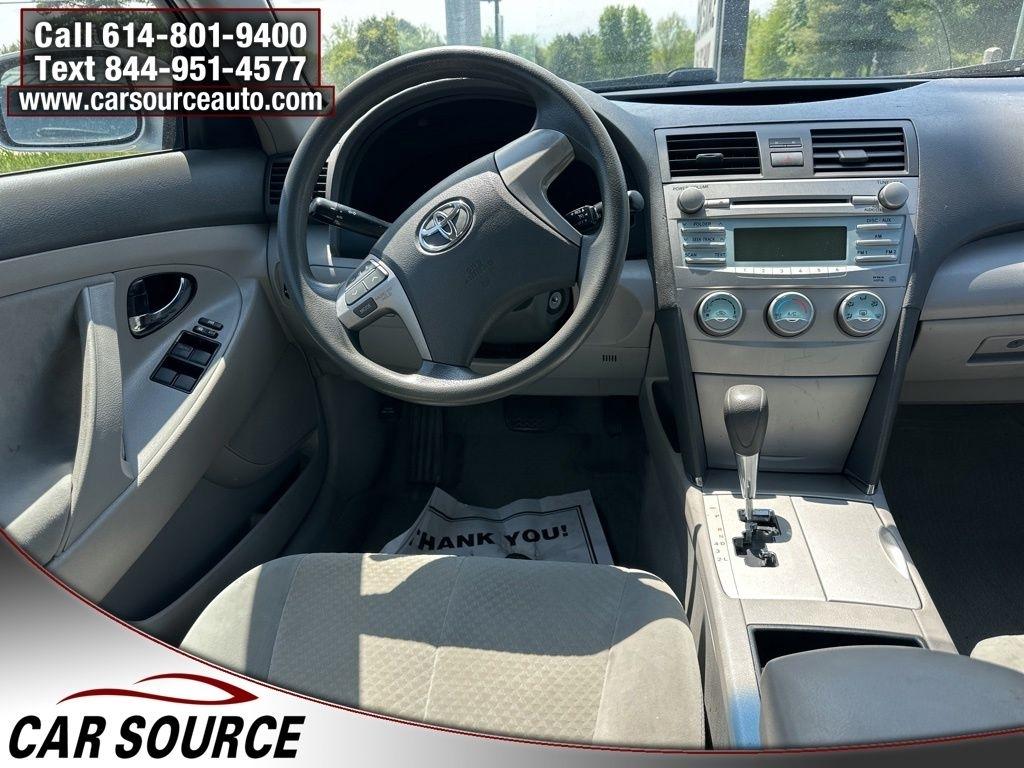 Toyota Camry  2009