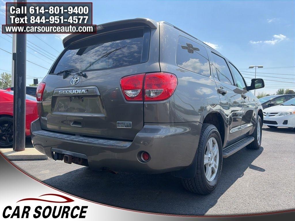Toyota Sequoia  2008