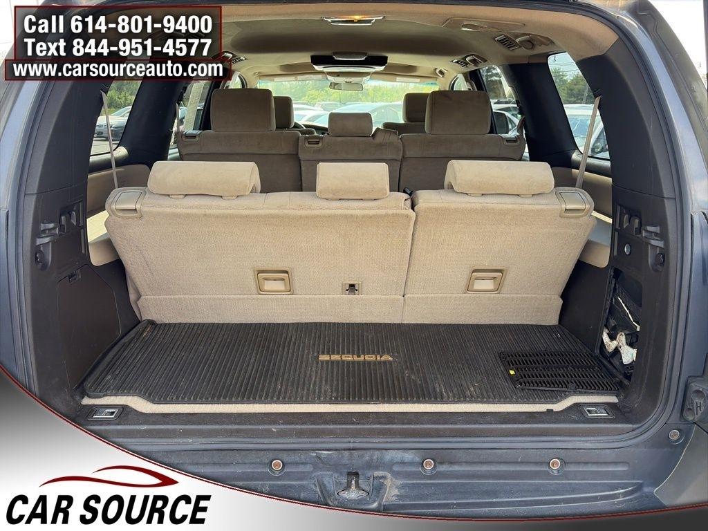 Toyota Sequoia  2008