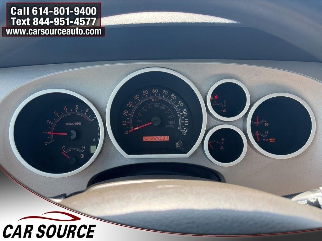 Toyota Sequoia  2008