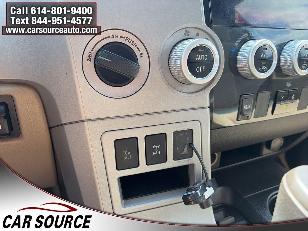 Toyota Sequoia  2008