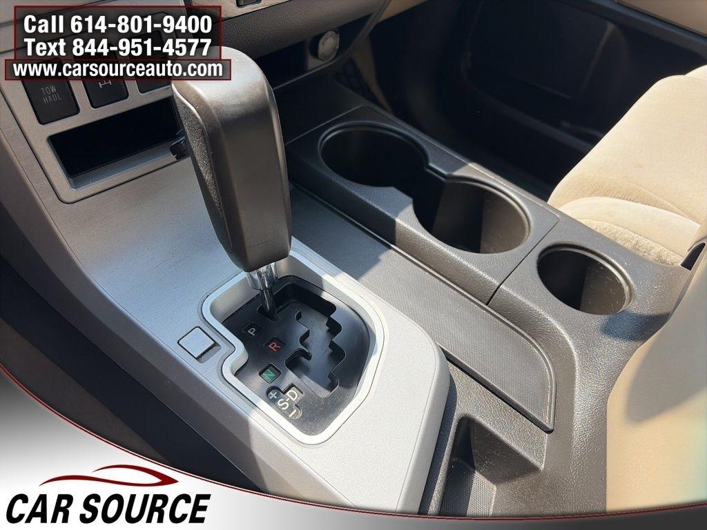 Toyota Sequoia  2008