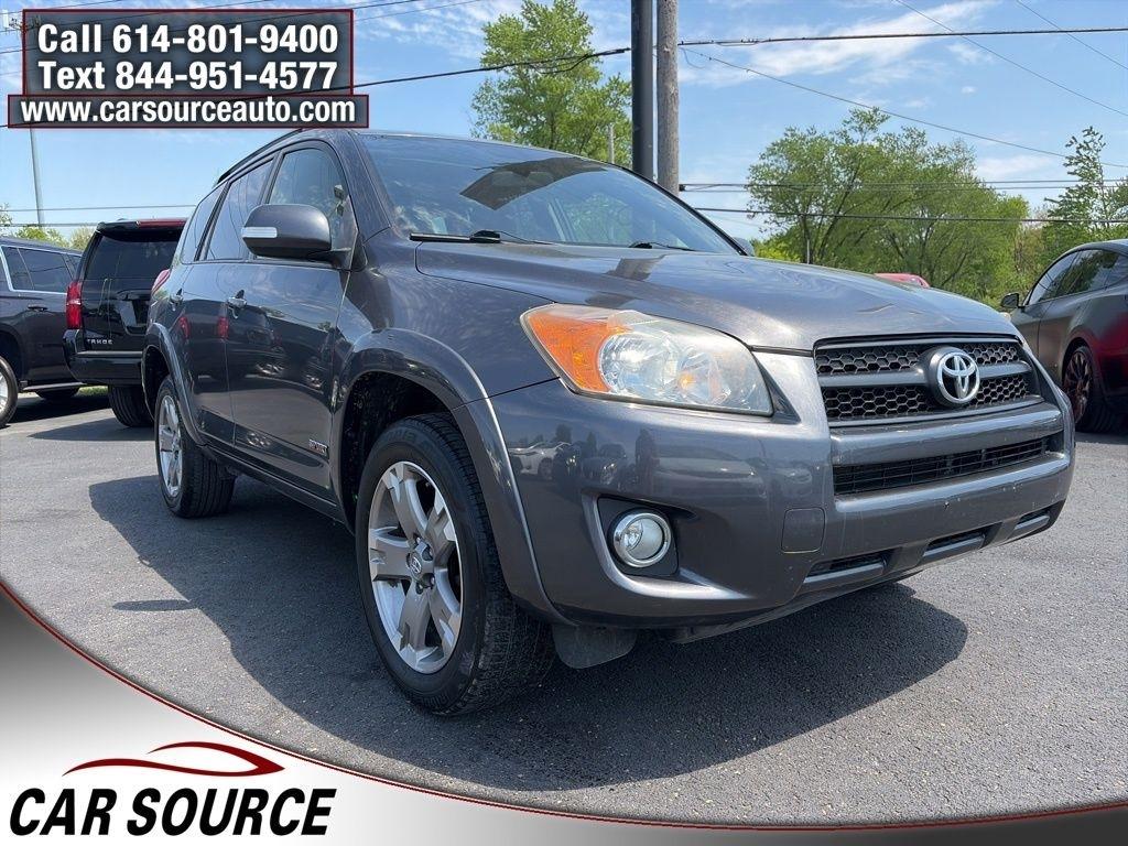 Toyota RAV4  2012