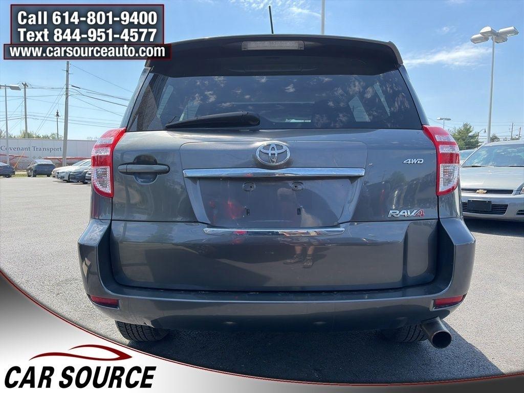 Toyota RAV4  2012