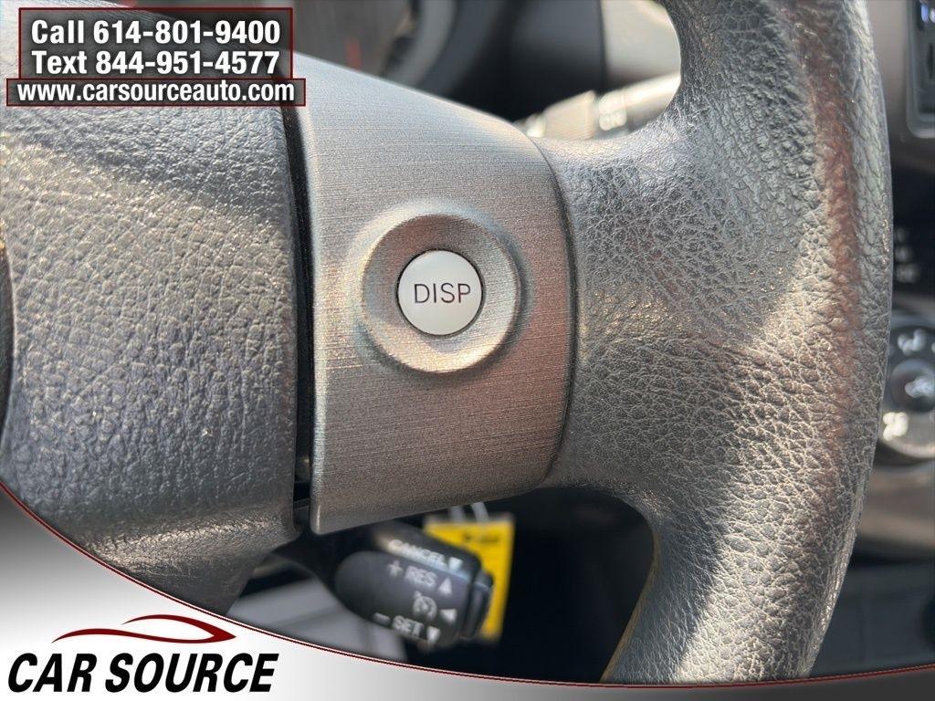 Toyota RAV4  2012