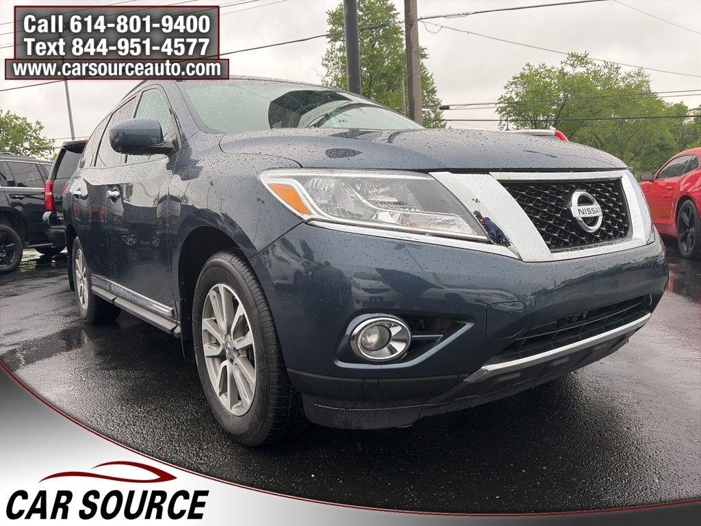 2015 Nissan Pathfinder SL 4WD's photo