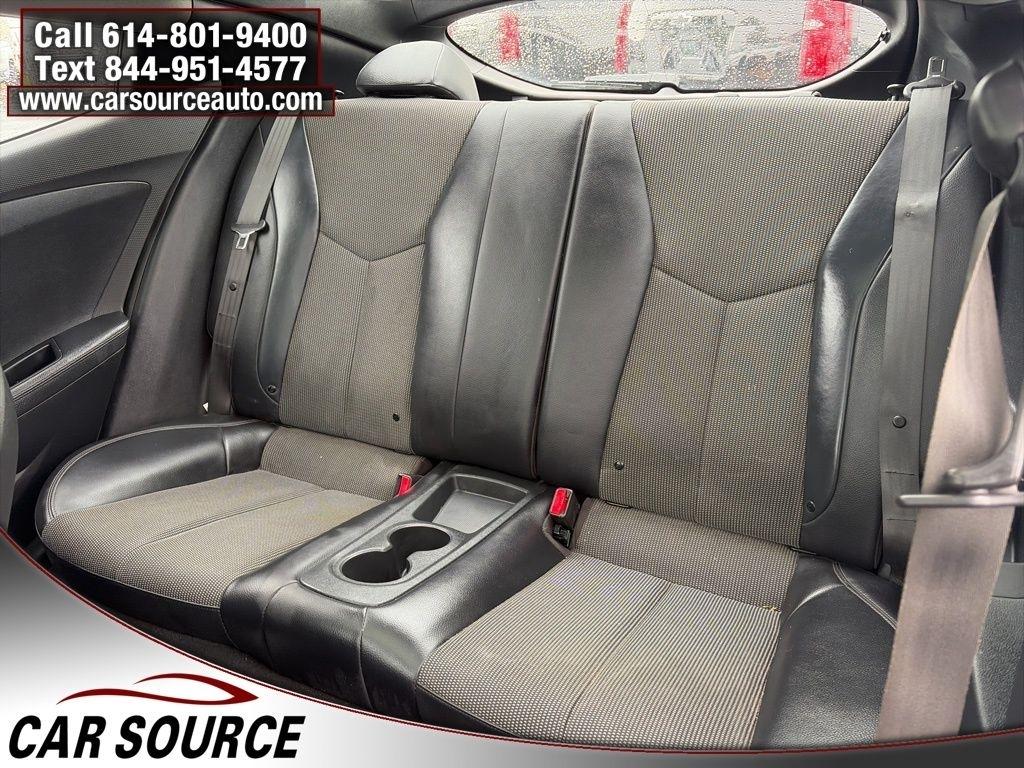 Hyundai Veloster  2013