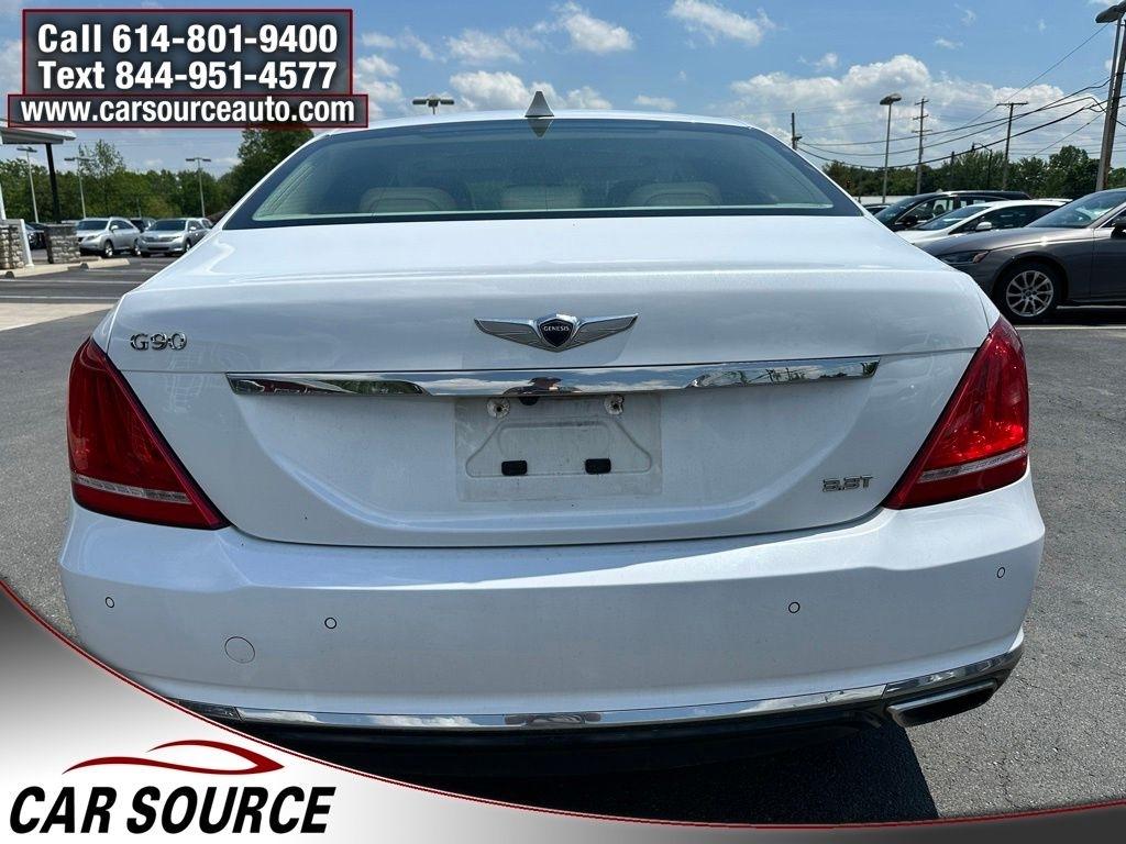 Genesis G90  2019