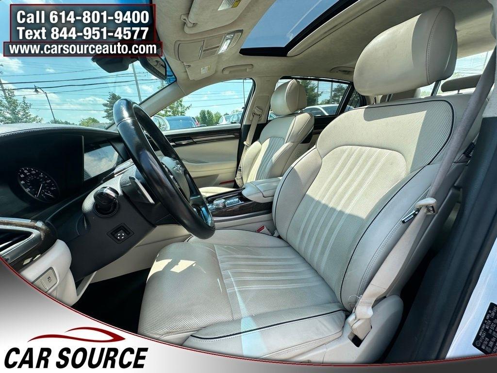 Genesis G90  2019