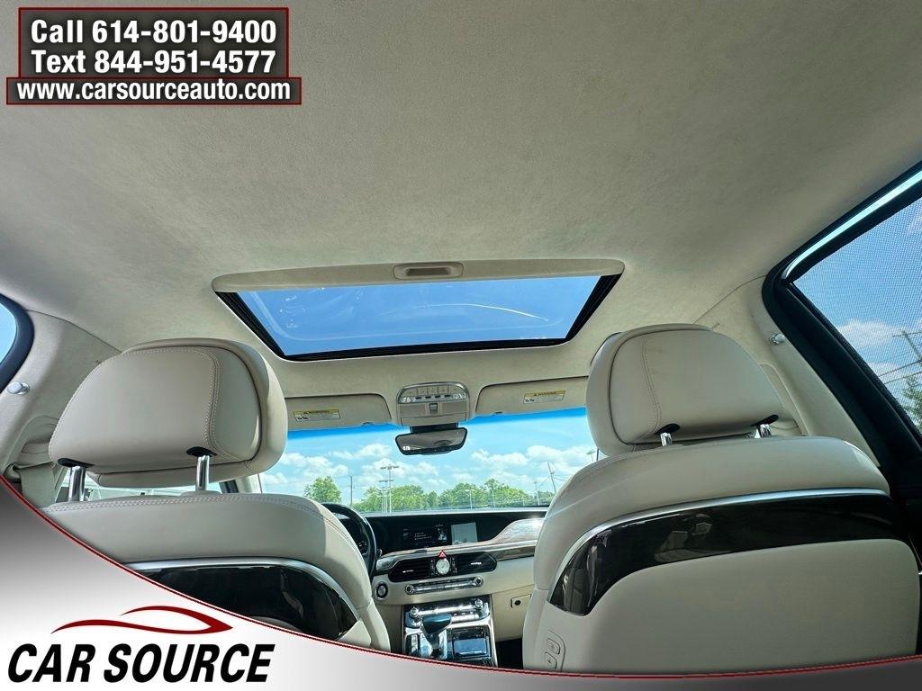 Genesis G90  2019