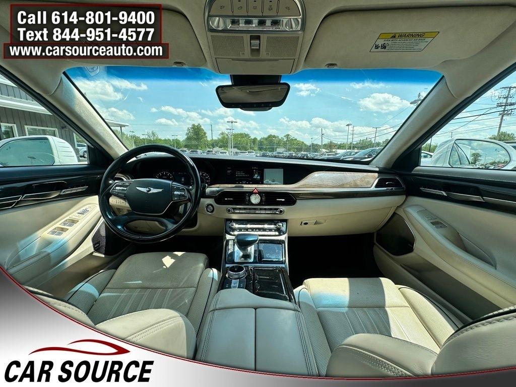 Genesis G90  2019