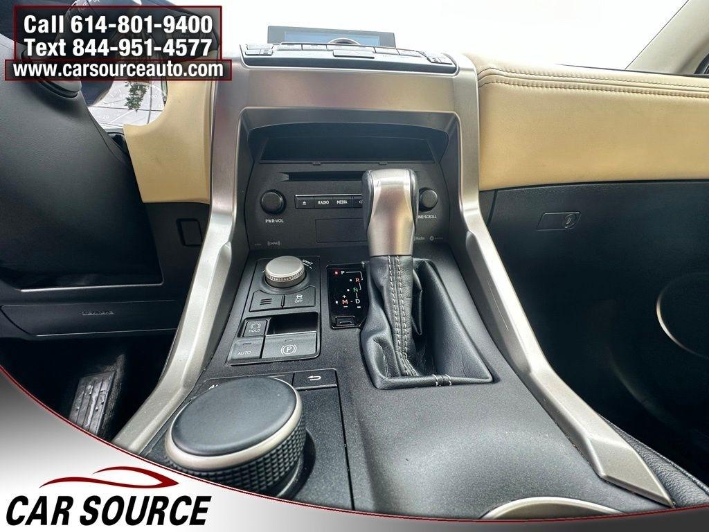 Lexus NX  2017