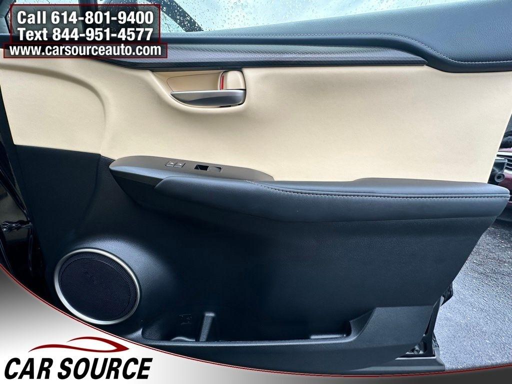 Lexus NX  2017