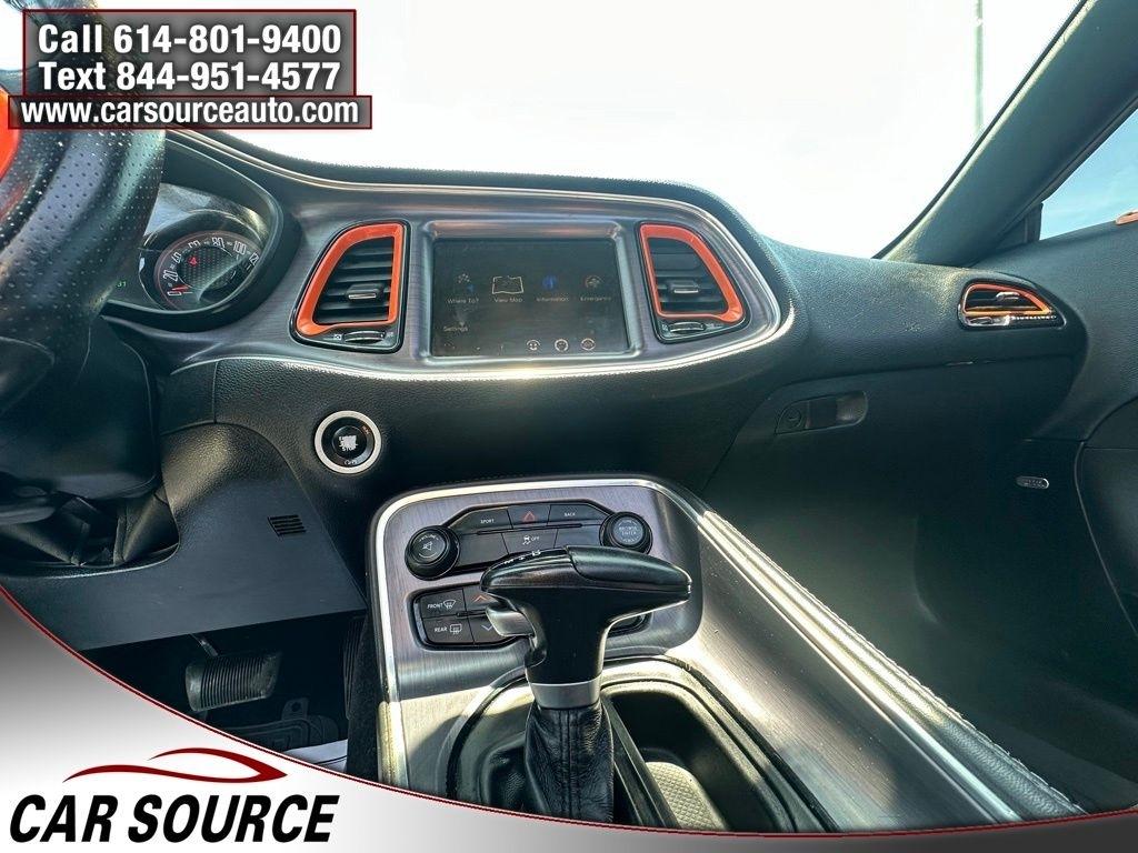 Dodge Challenger  2016