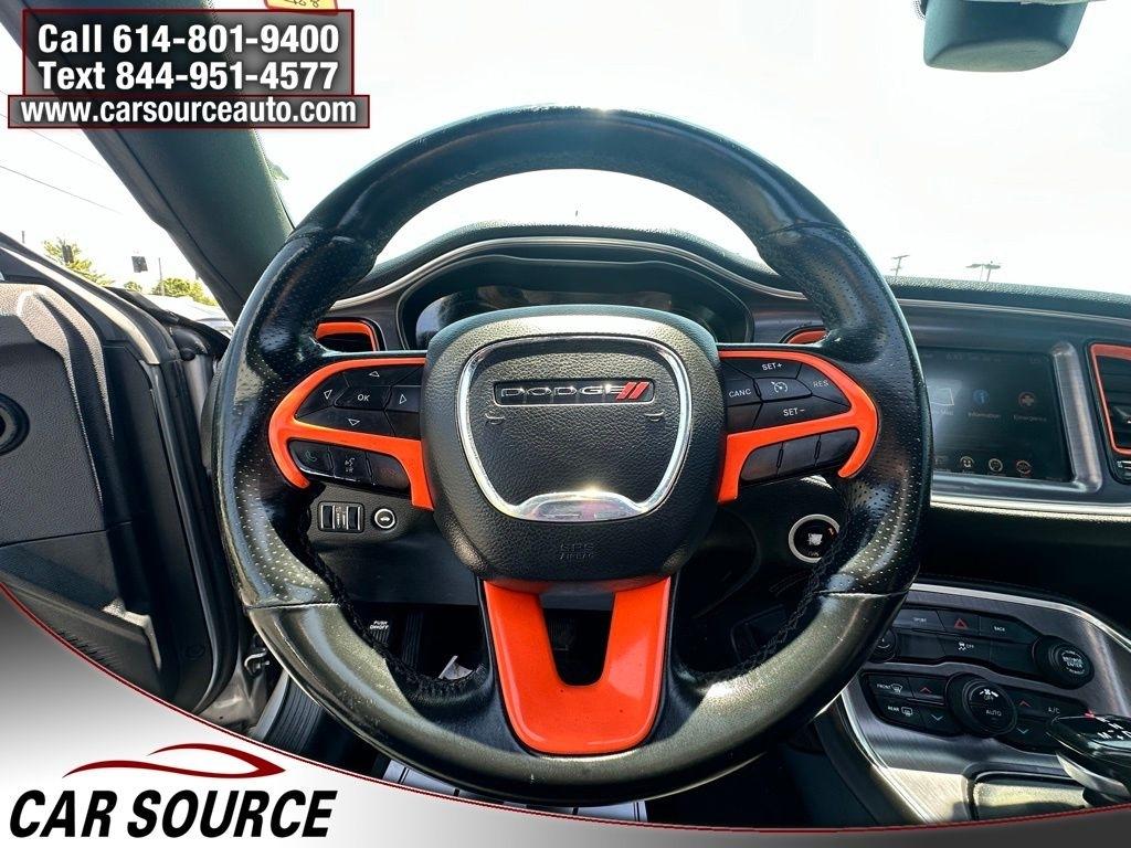 Dodge Challenger  2016