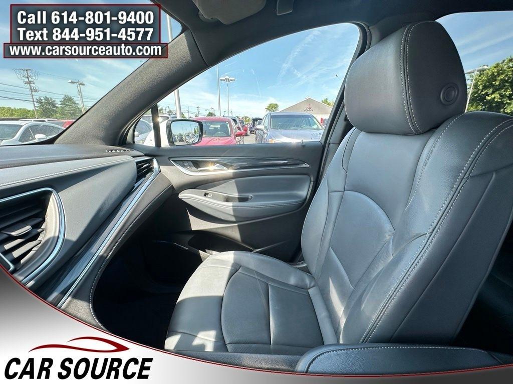 Buick Enclave  2023