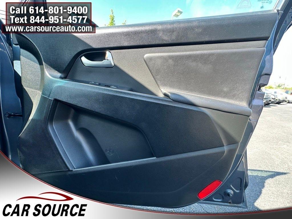Kia Sportage  2012
