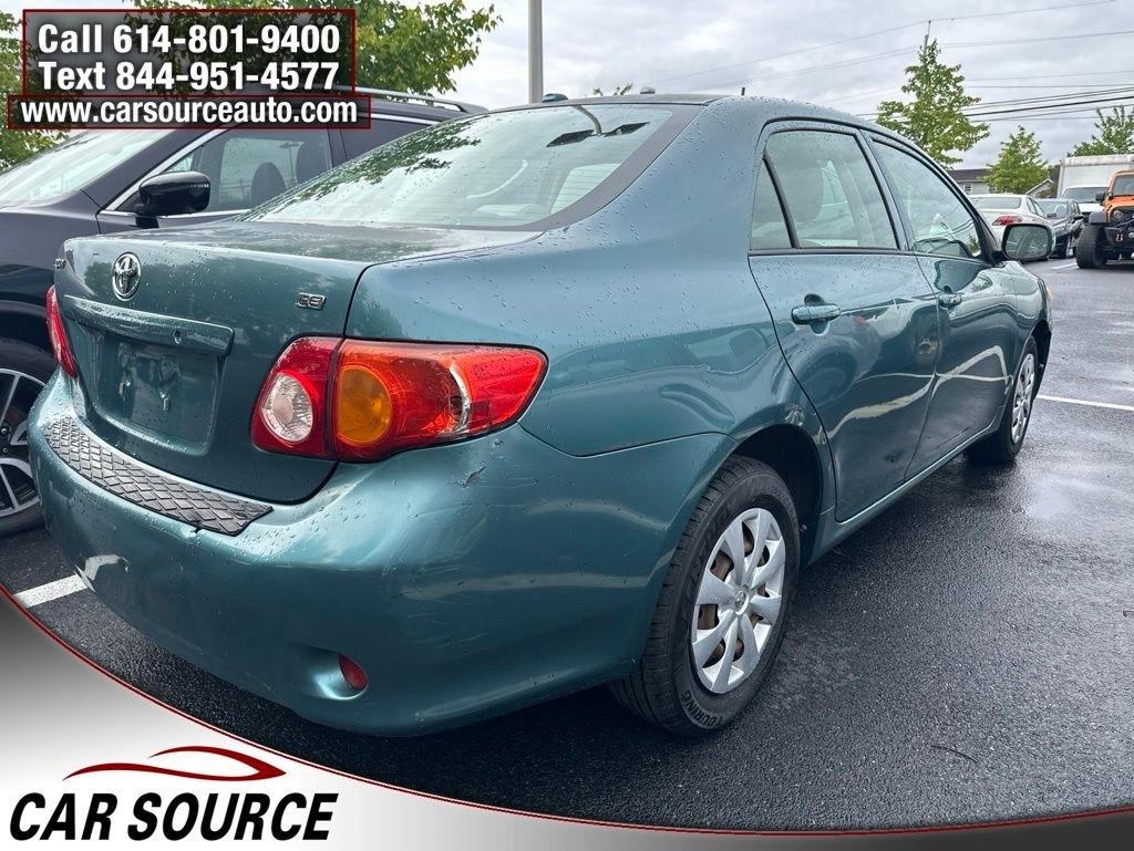 Toyota Corolla  2009