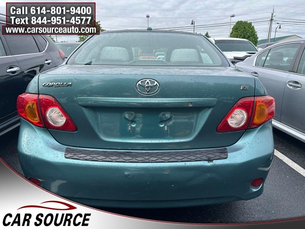 Toyota Corolla  2009
